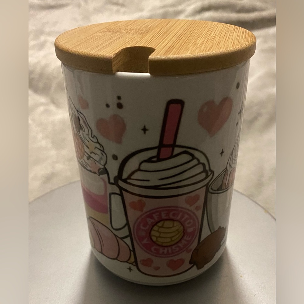 15oz mug with lid.